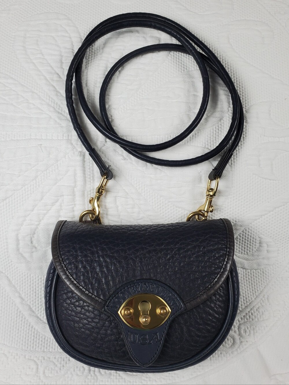 Dooney & Bourke Navy Blue Pebble Leather Belt/Shoulder Wallet 1990 Cavalry Colle
